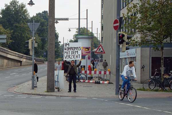 Ausschnitt: IM KOMPROMISS MIT DEM VERZICHT, Bremen, A, 2006